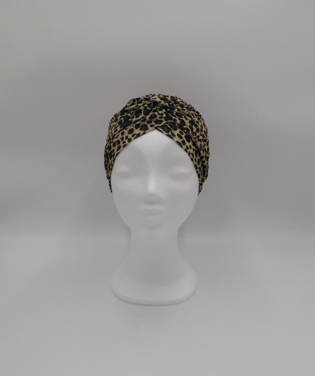 Leopardprint turban